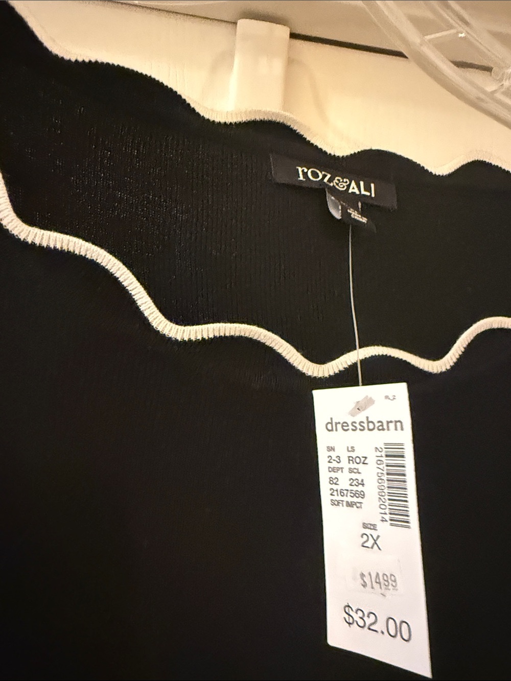 dressbarn Black 3/4 sleeve Top with White Scalloped Edge - Picture 2 of 4